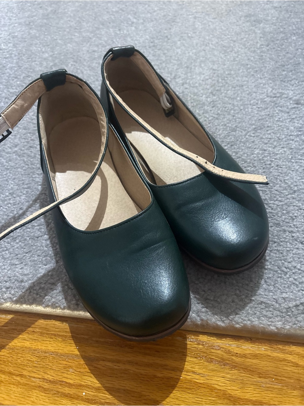 Women's Dark Green Ankle-Strap Ballet Flats